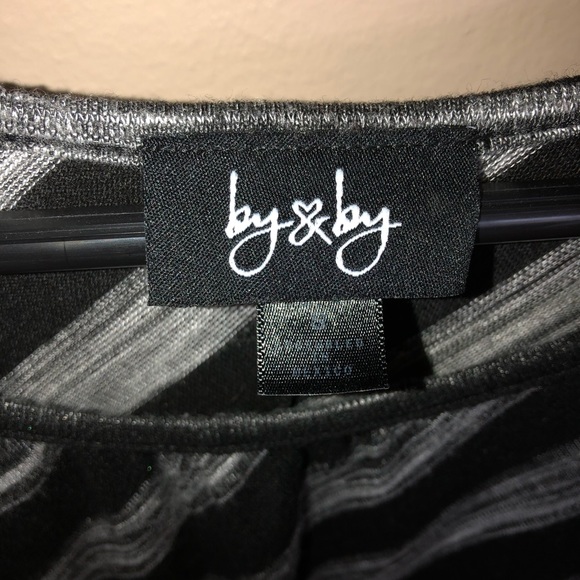 Black and gray Dressy top - Picture 2 of 5